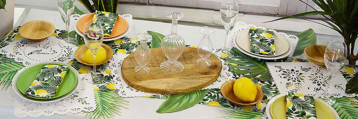 Tropical Fiesta Palm Plastic Table Cover