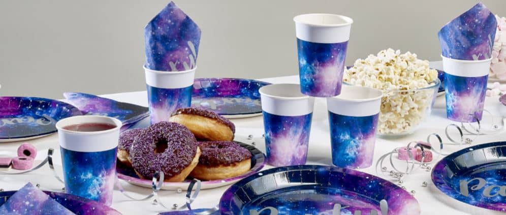 Galaxy Space themed party supplies, Decorations & Astronuat balloons