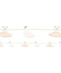 Lovely Swan Garland