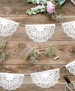 Doily White Garland Decoration