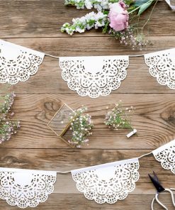 Doily White Garland Decoration