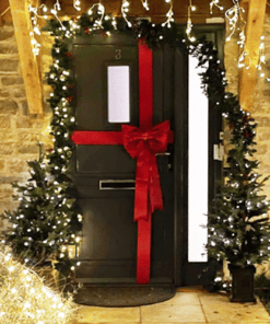 Padded-Door-Bow Christmas