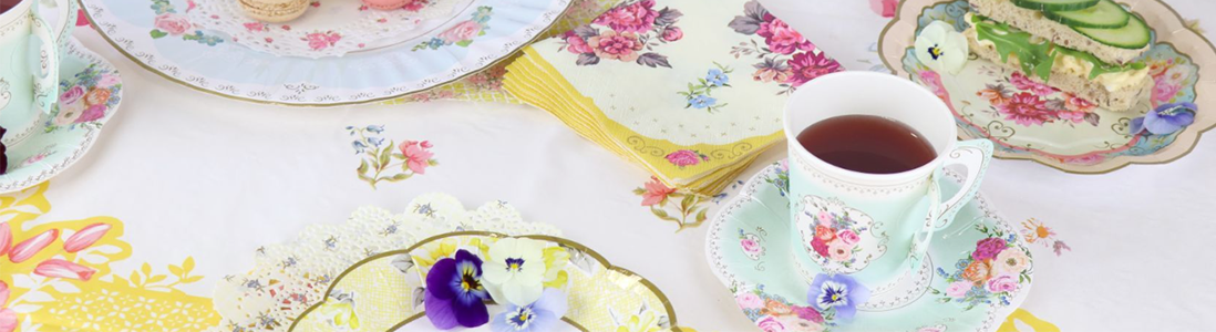 Vintage Style Tea Party Cups with Saucers
