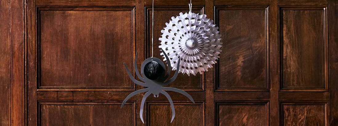 Halloween Honeycomb Spider & Web Decoration