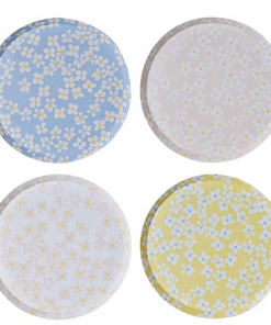 Pretty Flower Themed Plates