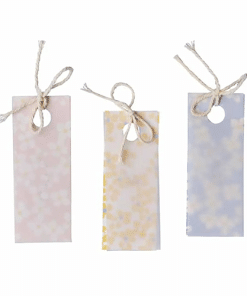 Pretty Flower Place Cards with Vellum Paper